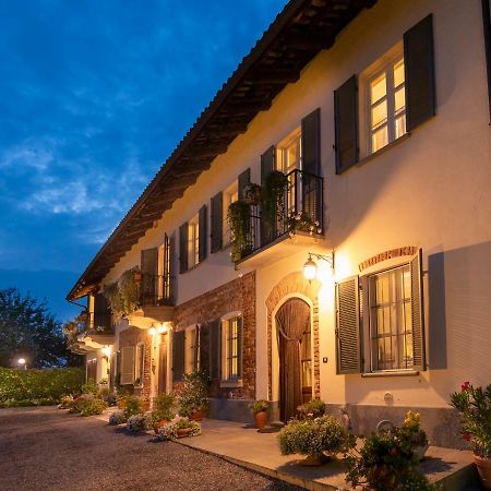 Ca D'I. Bed & Breakfast Magliano Alfieri Bagian luar foto