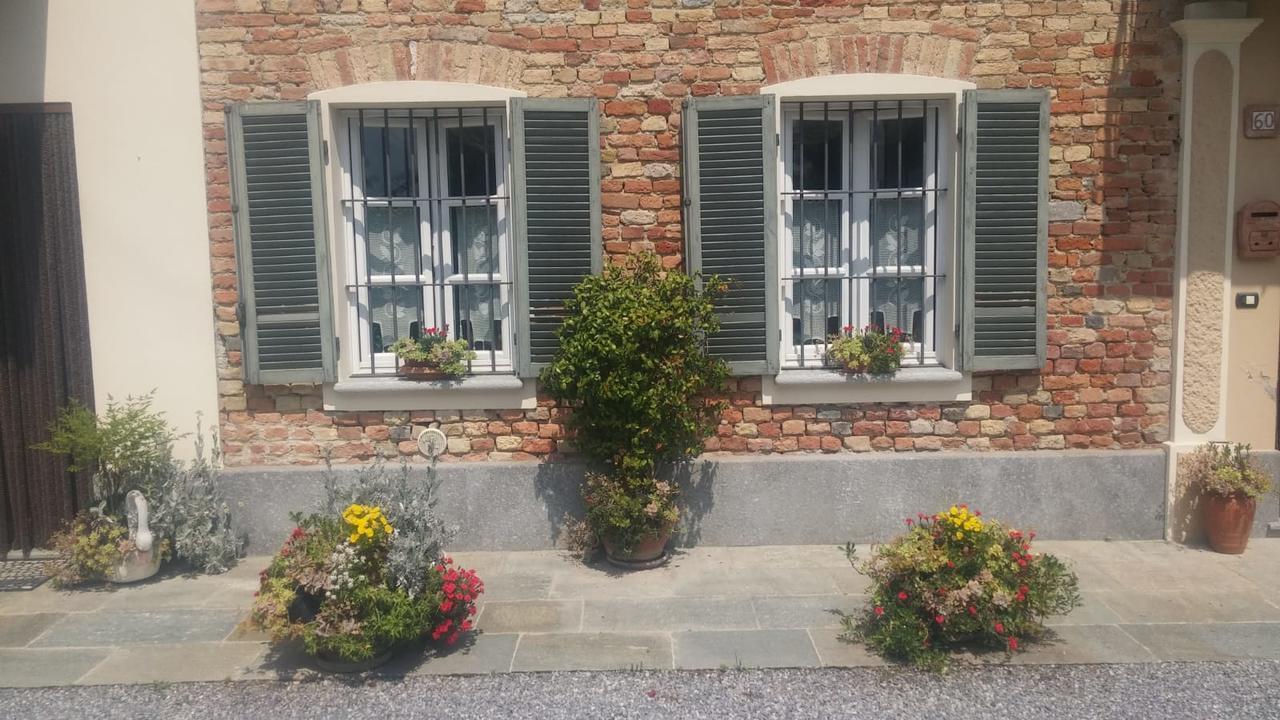 Ca D'I. Bed & Breakfast Magliano Alfieri Bagian luar foto
