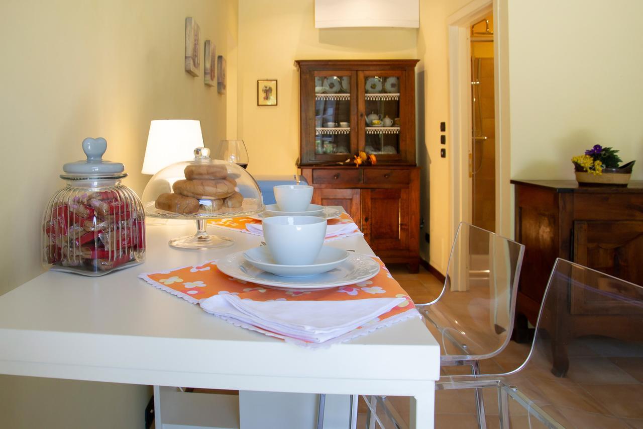 Ca D'I. Bed & Breakfast Magliano Alfieri Bagian luar foto