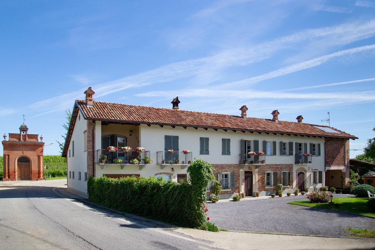 Ca D'I. Bed & Breakfast Magliano Alfieri Bagian luar foto