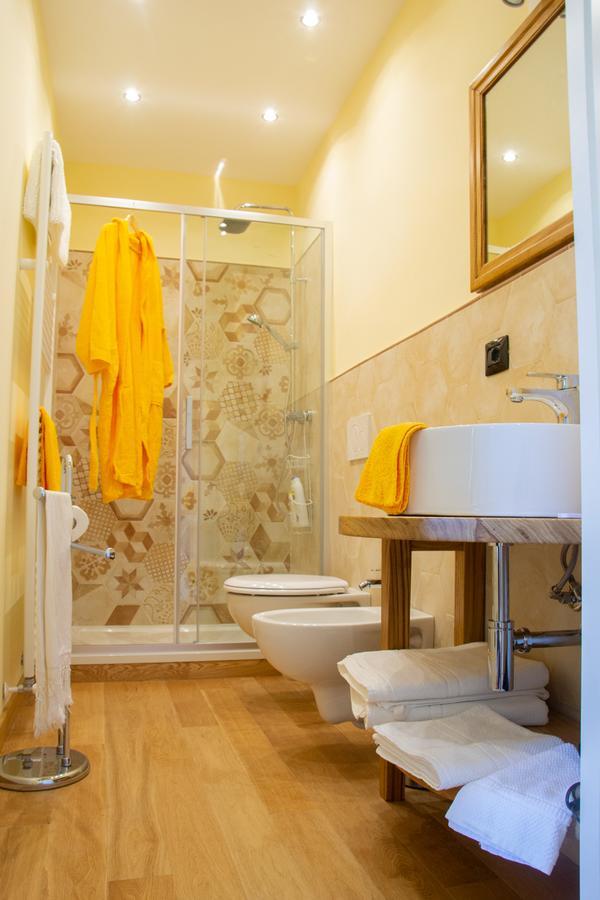 Ca D'I. Bed & Breakfast Magliano Alfieri Bagian luar foto