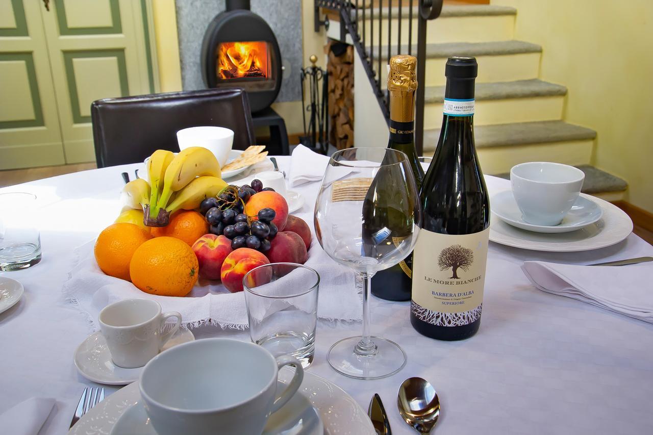 Ca D'I. Bed & Breakfast Magliano Alfieri Bagian luar foto
