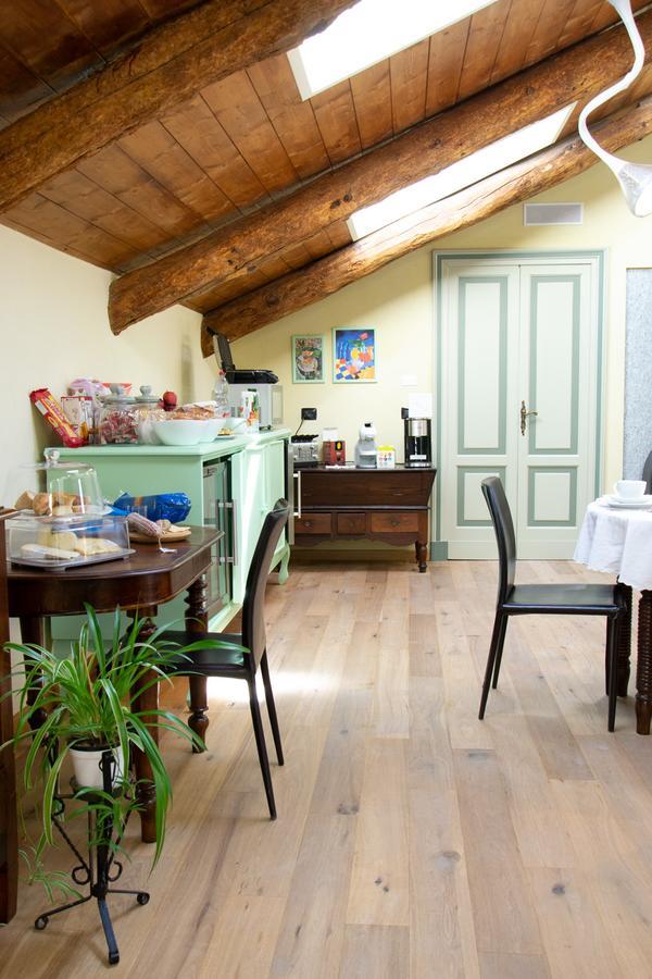 Ca D'I. Bed & Breakfast Magliano Alfieri Bagian luar foto
