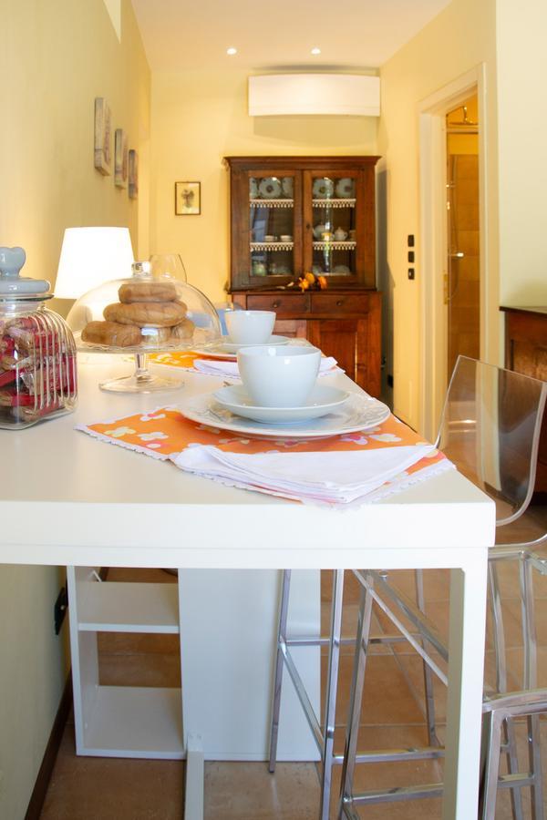 Ca D'I. Bed & Breakfast Magliano Alfieri Bagian luar foto
